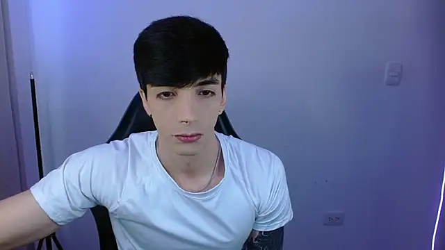 H3ll B0I online show from 02-16-26, 03:54