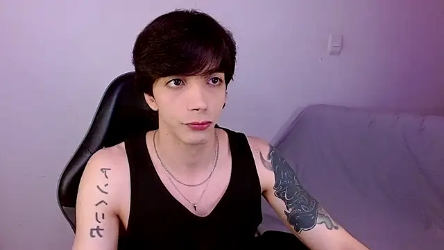 H3ll B0I online show from 06-16-26, 05:07