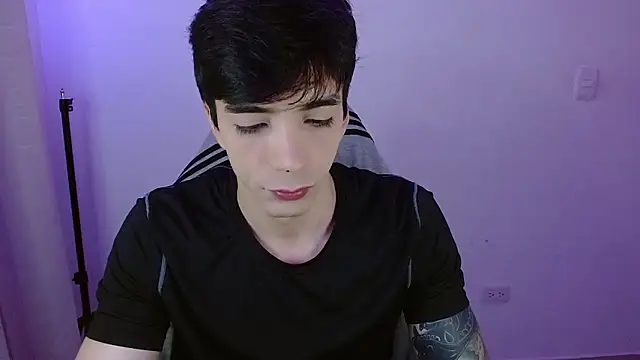 H3ll B0I online show from 03-30-26, 10:11
