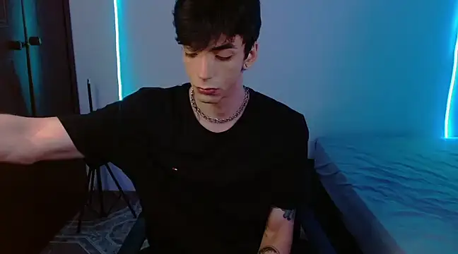 H3ll B0I online show from 02-27-25, 02:57