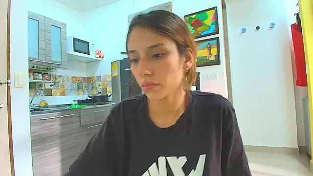 Alaiapink online show from 04-30-26, 08:57