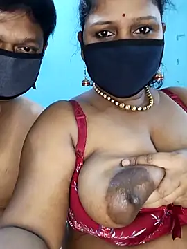 Snapshot of straightthing chatting on 03-22-25, 07:20 straightthing online show from 03-22-25, 07:20