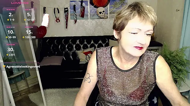 SexyGrandma  online show from 10-27-25, 04:30