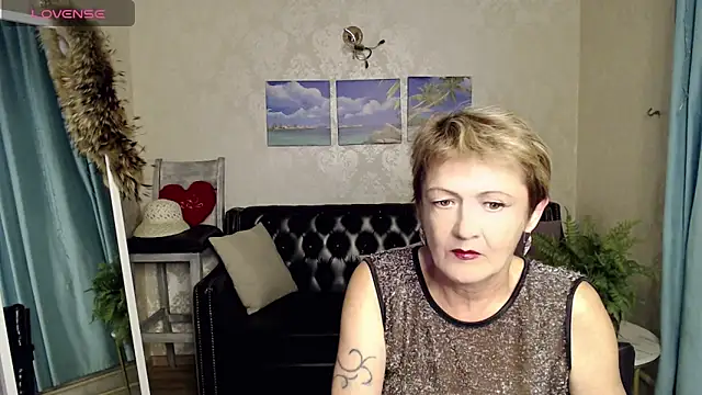 SexyGrandma  online show from 10-03-25, 05:03