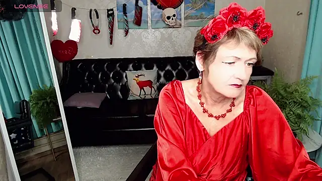 SexyGrandma  online show from 10-25-25, 05:02