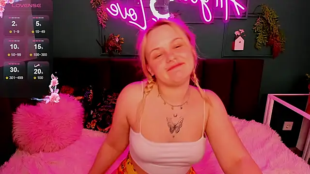 PamelaLloyd online show from 03-14-25, 04:43