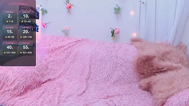 Holygirl  online show from 03-15-26, 02:29