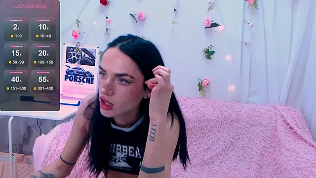 Holygirl  online show from 03-09-26, 02:15