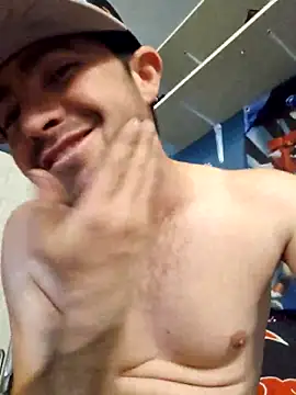 Snapshot of MLLZMANU10 chatting on 02-22-25, 10:42 MLLZMANU10 online show from 02-22-25, 10:42