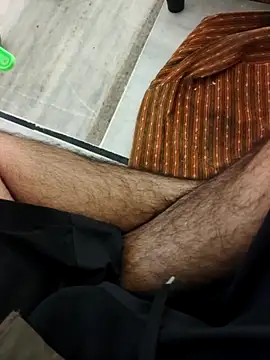 xmanrawan2 online show from 10-31-25, 02:30