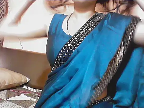 Snapshot of kajal__bhabhi_ chatting on 03-18-25, 03:33 kajal bhabhi online show from 03-18-25, 03:33