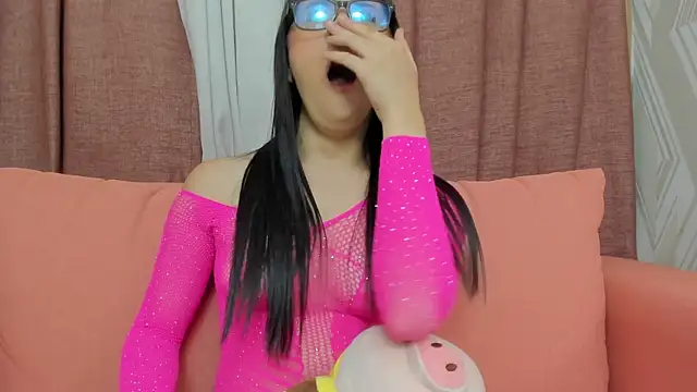 Emmagomez   online show from 02-07-25, 12:50