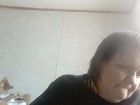 Snapshot of BBWLADY71 chatting on 02-13-25, 05:44 BBWLADY71 online show from 02-13-25, 05:44