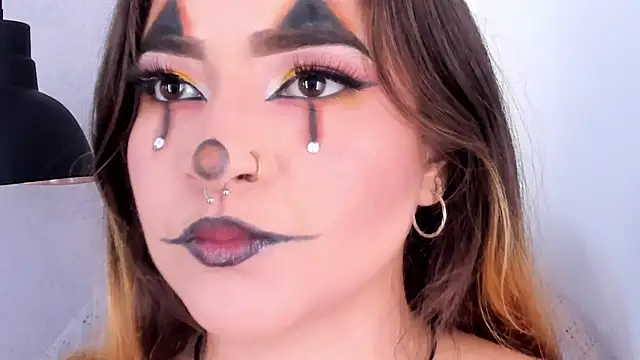 Shanntal  online show from 10-03-25, 07:59