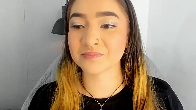 Shanntal  online show from 10-10-25, 07:58