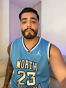 LeandroRusso online show from 10-02-25, 06:11