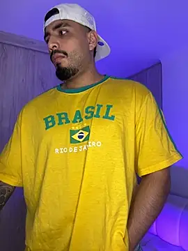 LeandroRusso online show from 09-09-25, 02:43