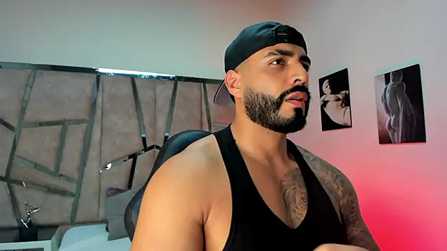 LeandroRusso online show from 02-22-25, 07:58