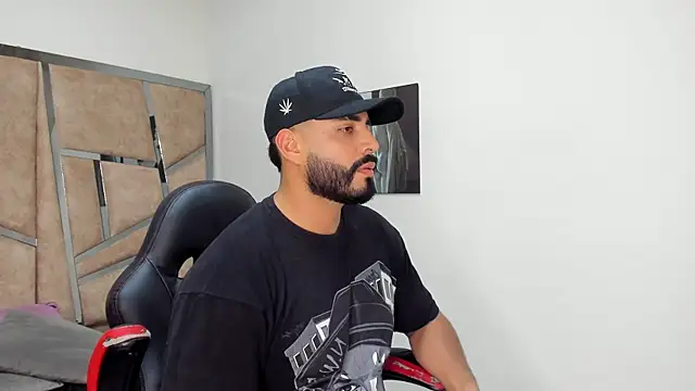 LeandroRusso online show from 02-26-25, 08:36