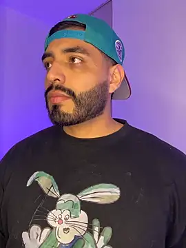 LeandroRusso online show from 09-27-25, 04:07