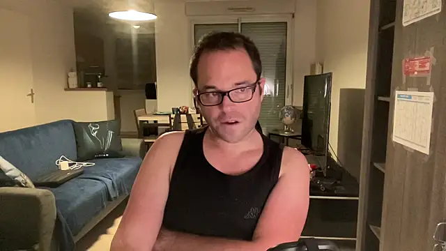 Funnyjul31 online show from 11-21-25, 07:24