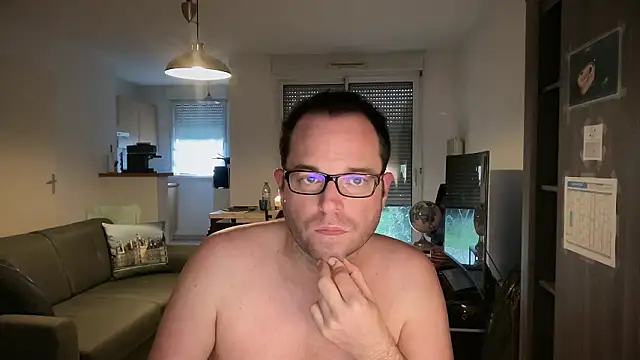 Funnyjul31 online show from 02-02-26, 04:28