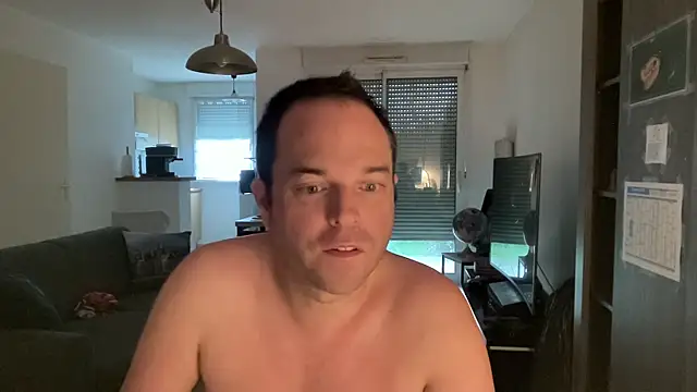 Funnyjul31 online show from 02-05-26, 04:25