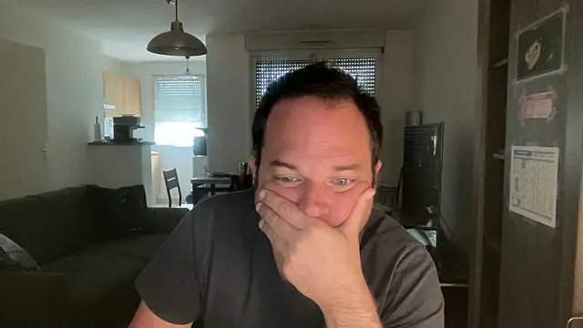 Funnyjul31 online show from 04-03-26, 09:05