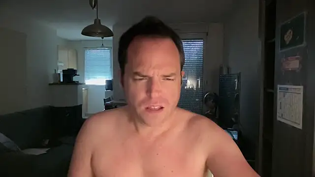 Funnyjul31 online show from 03-31-26, 11:23