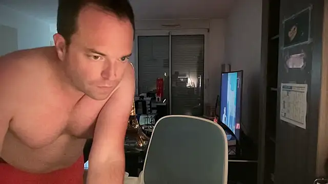 Funnyjul31 online show from 04-19-26, 06:10