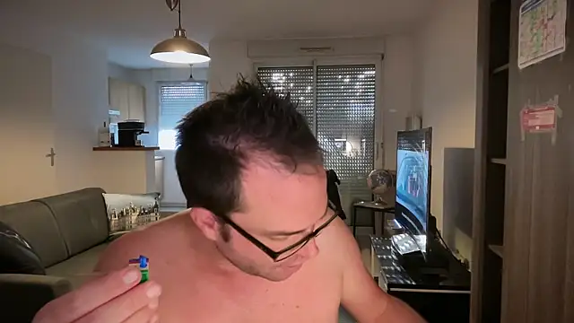 Funnyjul31 online show from 10-01-25, 04:33