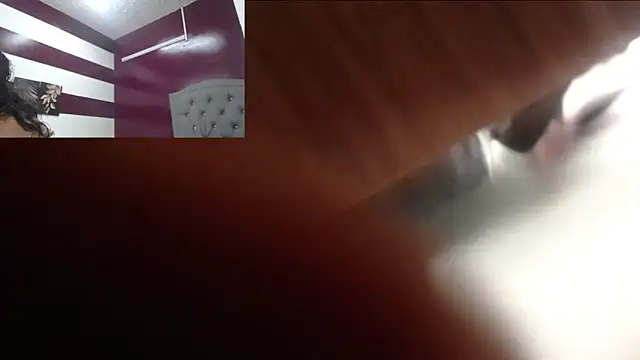 Snapshot of charly_bunnys1 chatting on 02-07-25, 08:31 charly bunnys1 online show from 02-07-25, 08:31