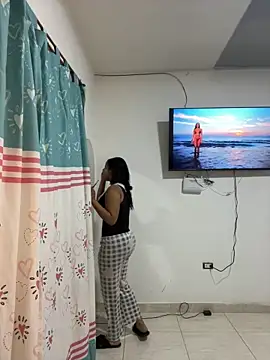 my cam online show from 05-21-26, 07:44
