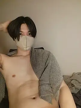 yuukee11111 online show from 07-15-26, 04:58