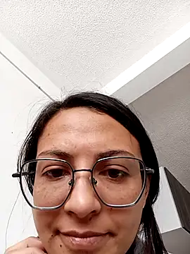 bri ali online show from 12-22-25, 03:34