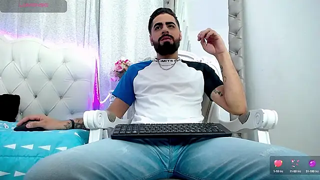 Snapshot of jesus_falcon10 chatting on 02-08-25, 04:47 jesus falcon10 online show from 02-08-25, 04:47