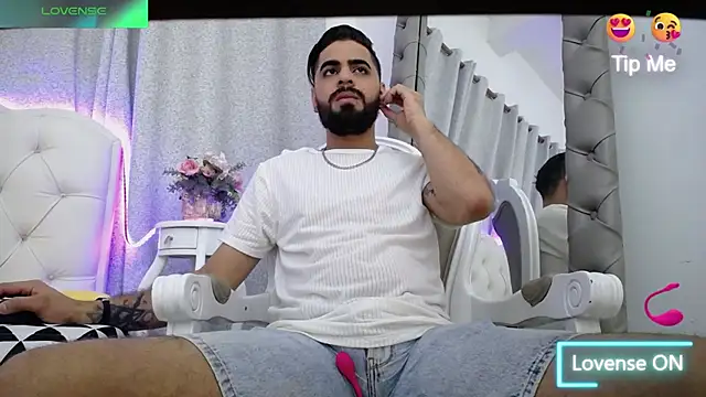 Snapshot of jesus_falcon10 chatting on 02-07-25, 04:27 jesus falcon10 online show from 02-07-25, 04:27