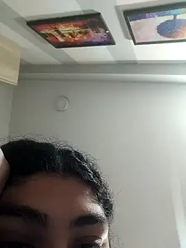 naina78910 online show from 11-12-25, 02:54