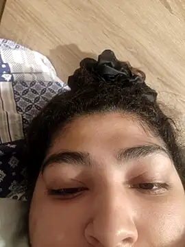 naina78910 online show from 09-25-25, 12:55