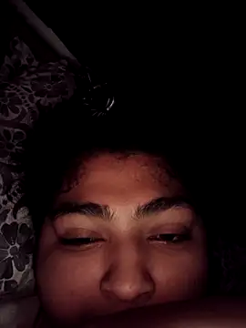 naina78910 online show from 04-15-26, 02:06