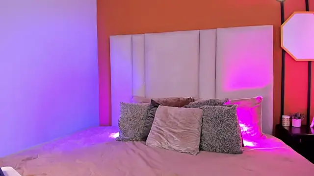 nina  dixon online show from 12-14-25, 12:55