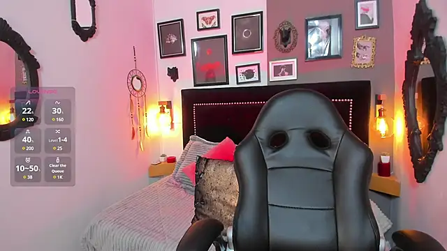 Snapshot of nina__dixon chatting on 02-01-25, 11:48 nina dixon online show from 02-01-25, 11:48