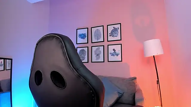 Snapshot of nina__dixon chatting on 09-17-25, 09:06 nina dixon online show from 09-17-25, 09:06