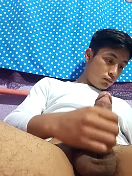 EduardoEspinoza12 online show from 10-06-25, 07:58