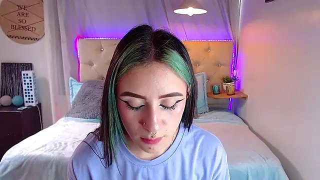 melodygirl   online show from 02-05-25, 07:42