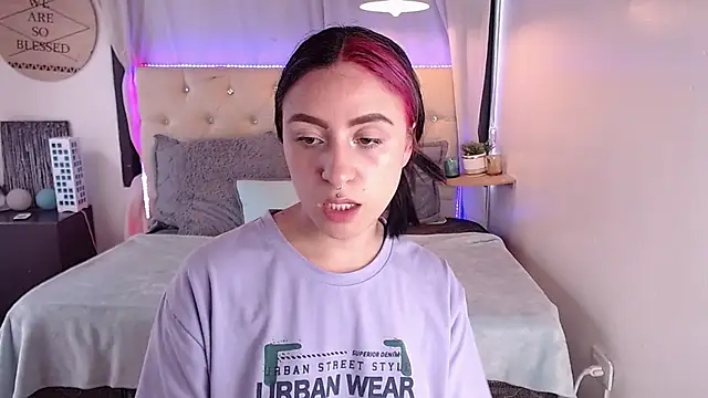 melodygirl   online show from 03-14-25, 06:29