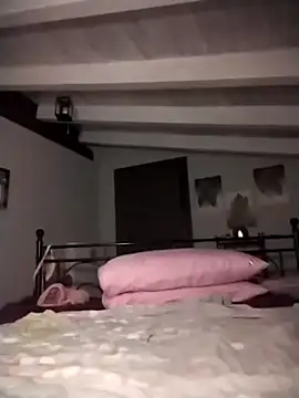 divinaerotica online show from 03-04-26, 09:00