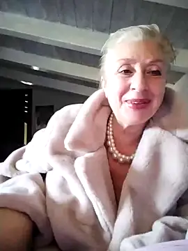 divinaerotica online show from 01-12-26, 02:13