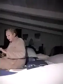 divinaerotica online show from 12-04-25, 07:13