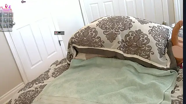 MrsJess online show from 11-14-25, 08:23